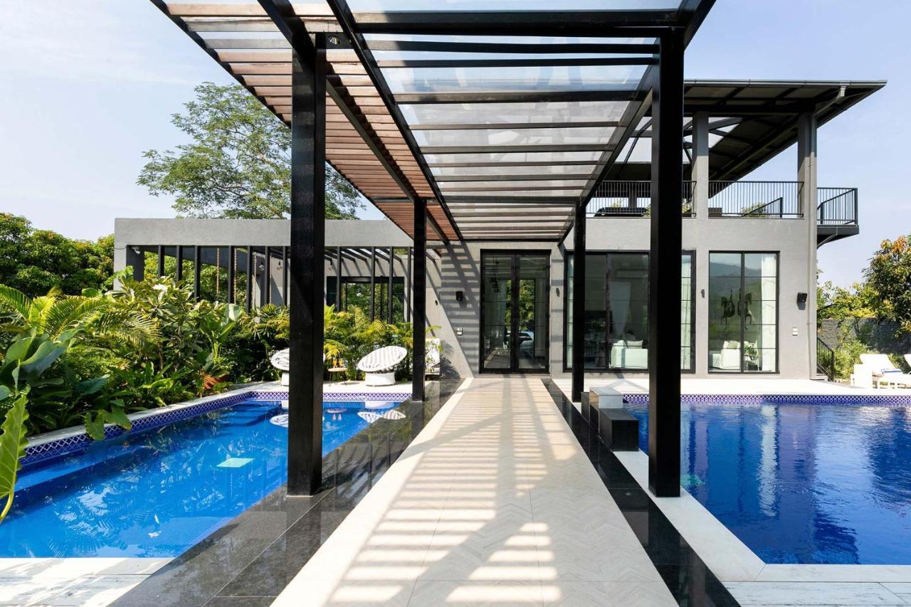 Stayvista At The Charcoal Villa Luxury Collection Alībāg Exterior photo