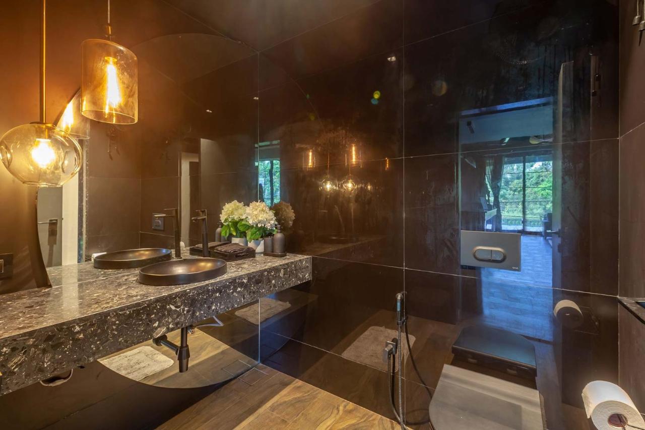 Stayvista At The Charcoal Villa Luxury Collection Alībāg Exterior photo